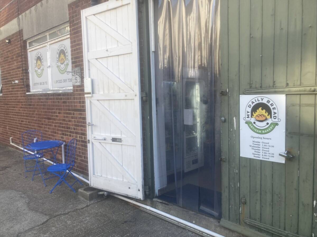 Thriving bakery/delicatessen shop for sale established 10 years