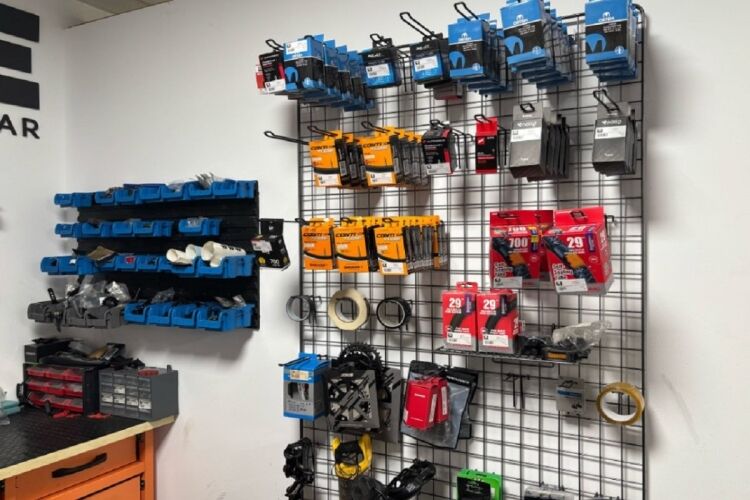 Cycling Shop - Gibraltar Photo 8
