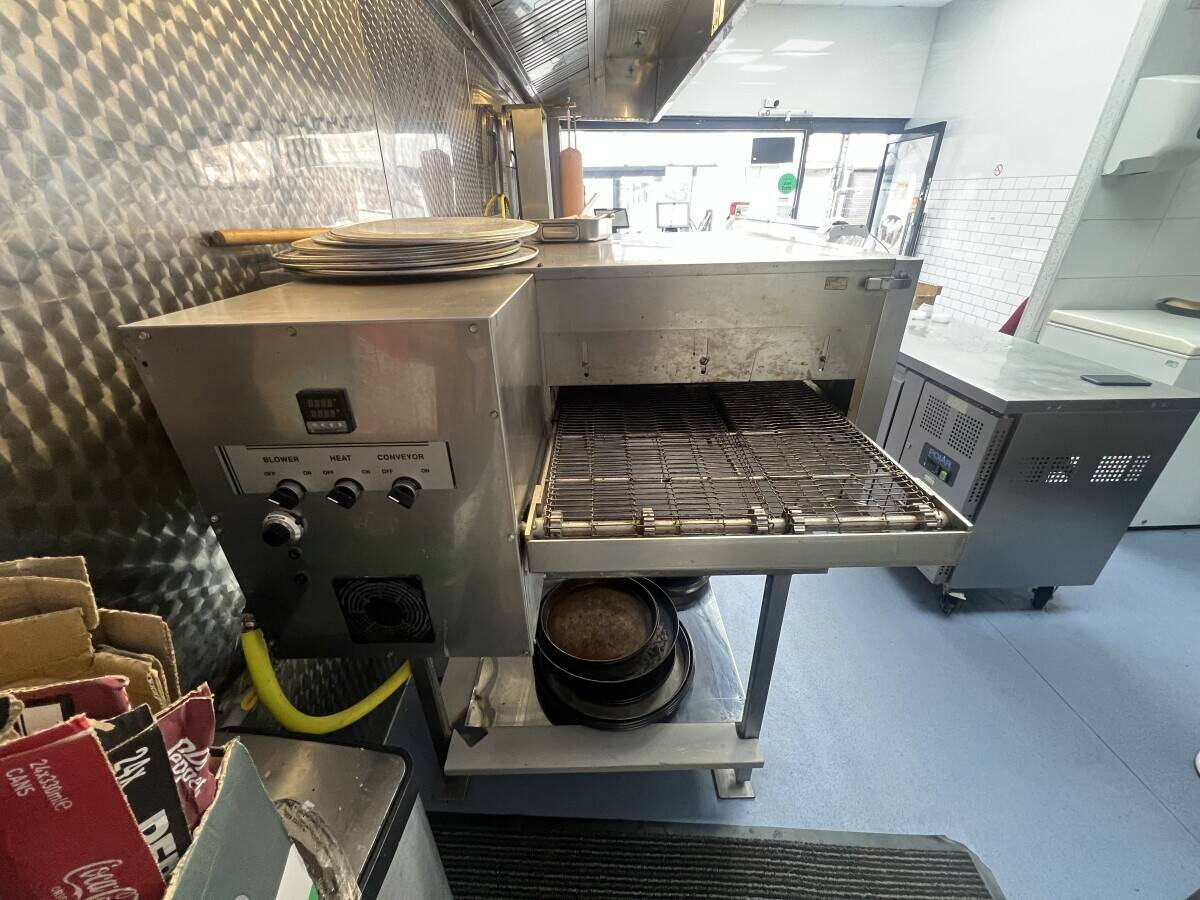 Food takeaway  Photo 8