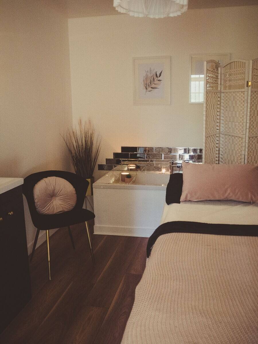 Hair and beauty salon for sale in Edinburgh