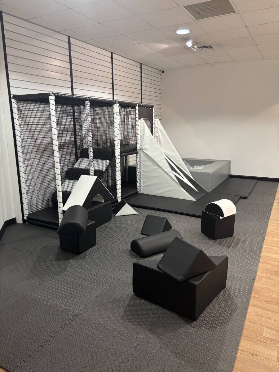 Play Cafe in Burton on Trent Photo 8