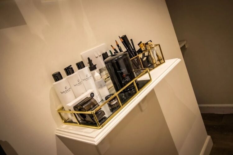 Established Beauty Salon - Ivybridge Photo 8