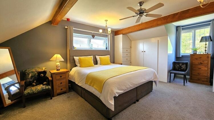 Home & Income B&B with ⅓ Acre Garden - Isle of Purbeck Photo 8