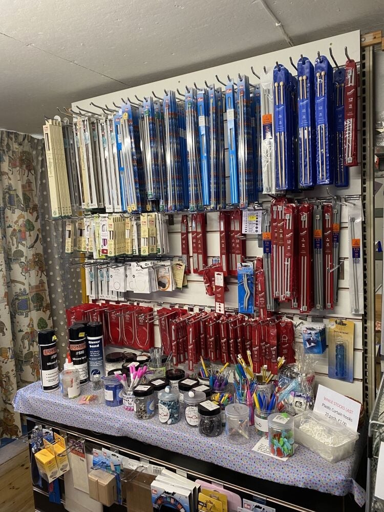 FABRIC/TEXTILE & HABERDASHERY RETAILER AND ASSOCIATED SERVICES Photo 8