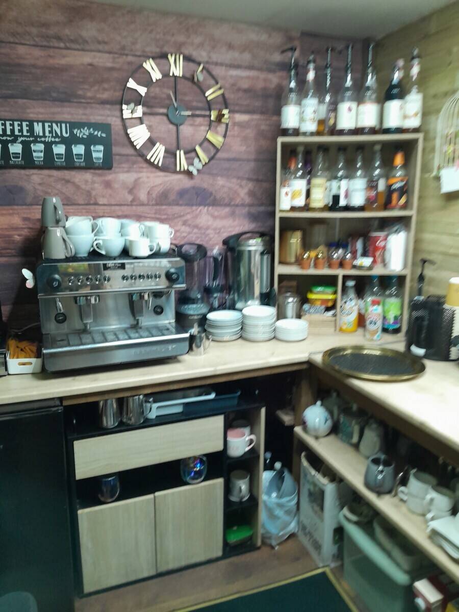 Cafe