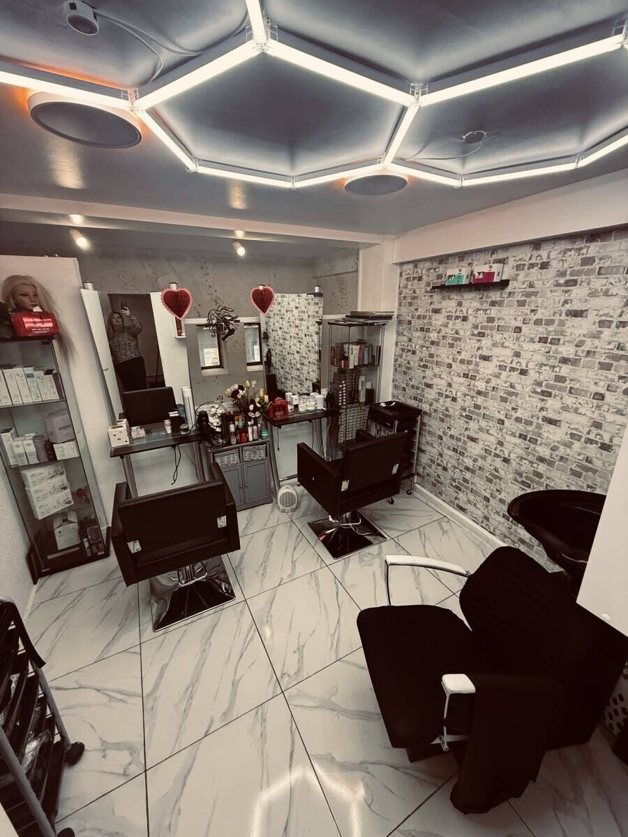 Beginner Barber Academy Photo 8