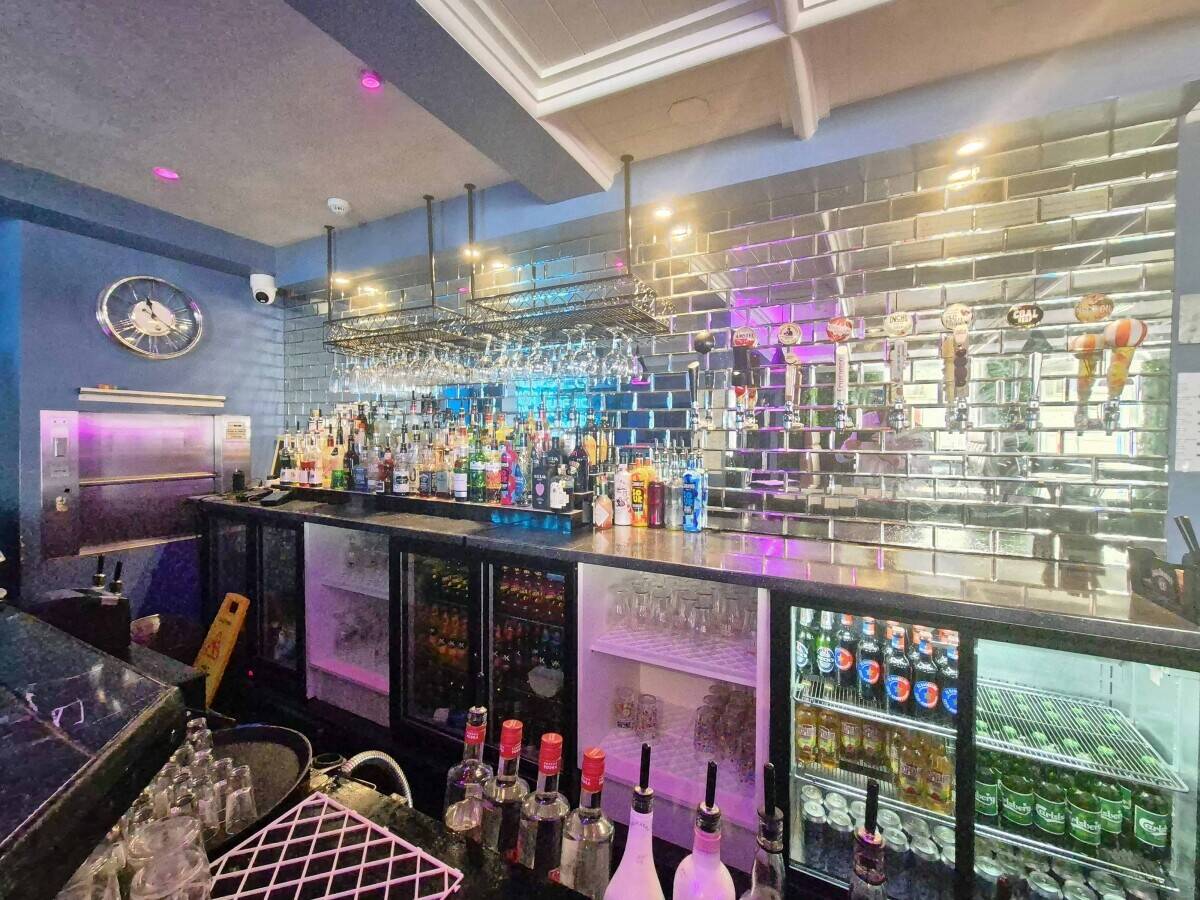 LANCASHIRE - CITY CENTRE PUB TO LET Photo 8