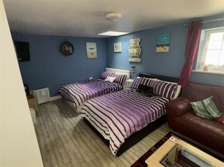 Licenced Trade, Pubs & Clubs For Sale in Skegness Photo 8