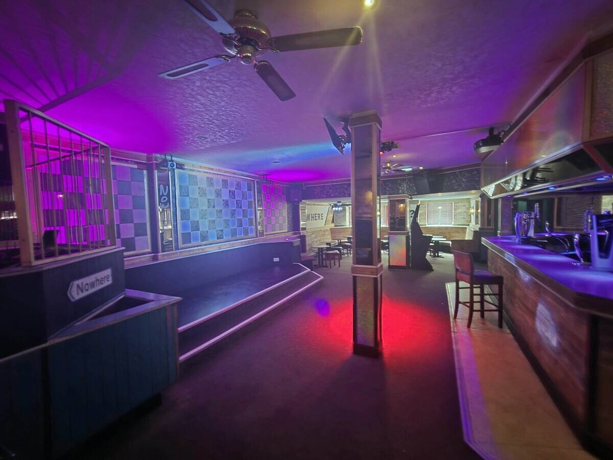 LANCASHIRE -MORECOMBE TOWN CENTRE BAR OFFERING DEVELOPMENT OPPURTUNITY