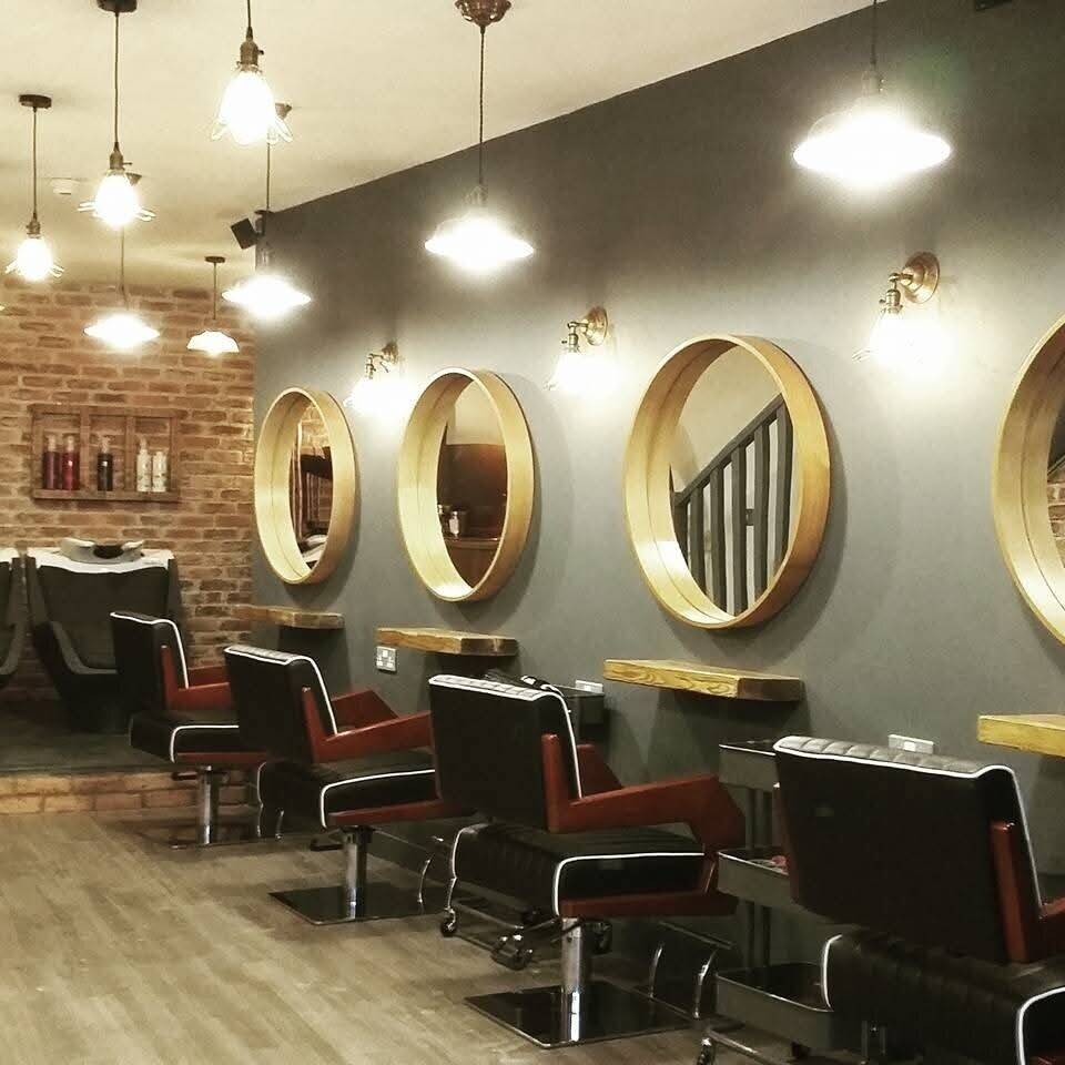 York city centre hair salon and tattoo studio Photo 8