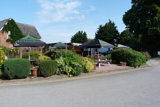 OXFORDSHIRE - THAMES VALLEY SUCCESSFUL INN