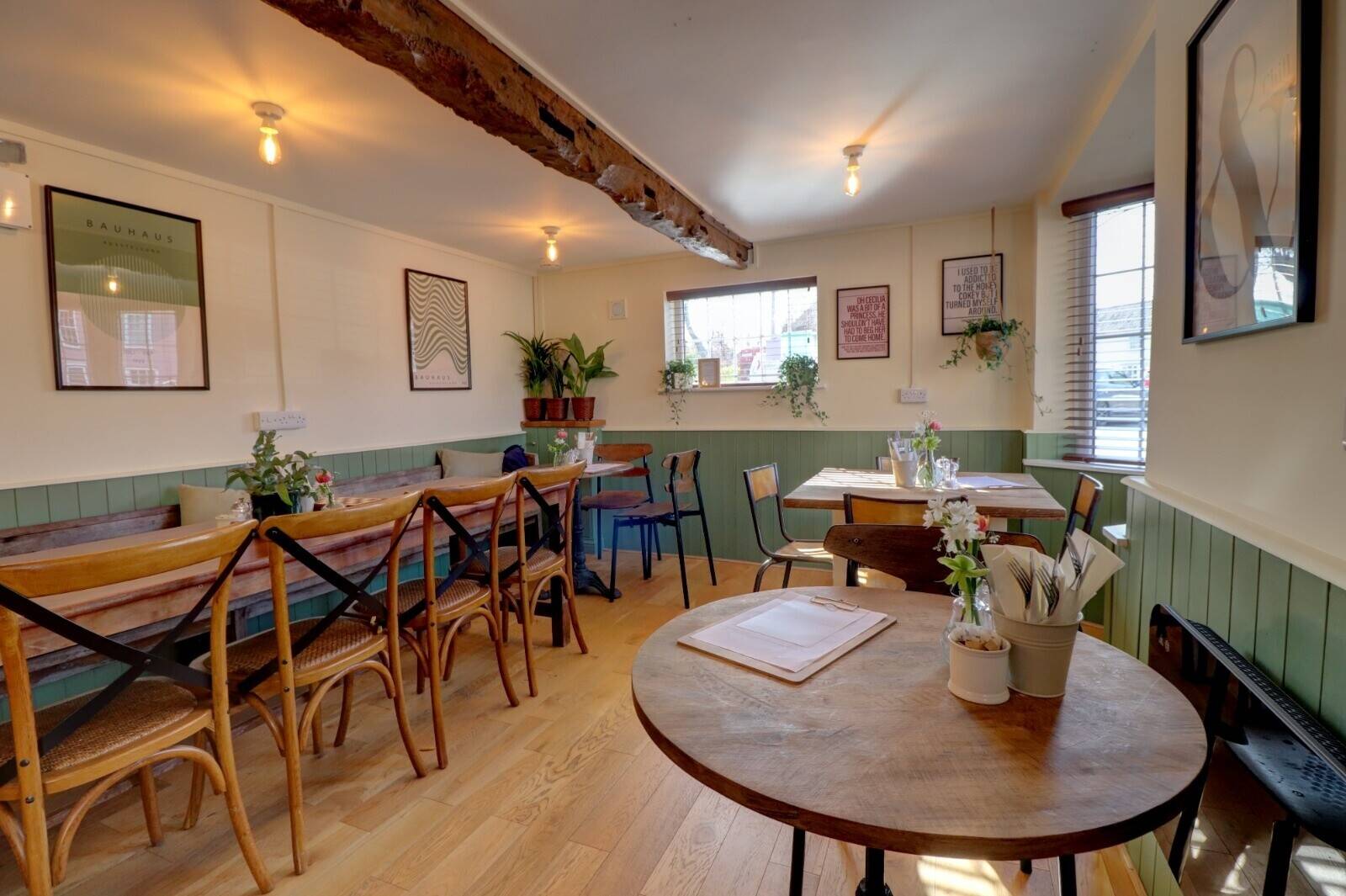 Coffee shop and bistro for sale