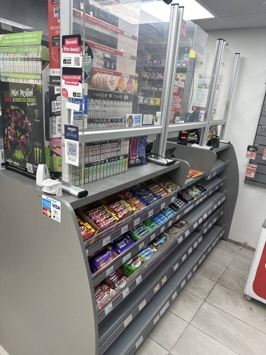 Off licence shop sale in Stoke on Trent Photo 8