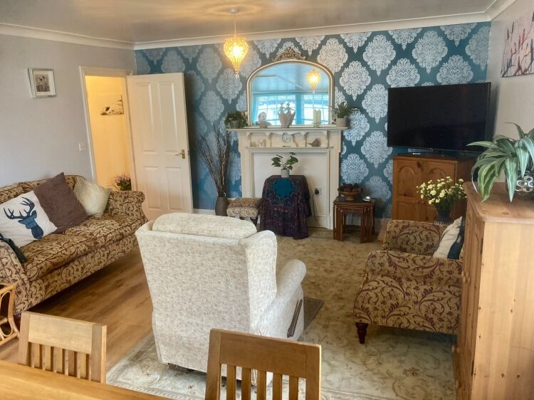 DELICATESSEN & TEA ROOM/COFFEE SHOP Photo 8