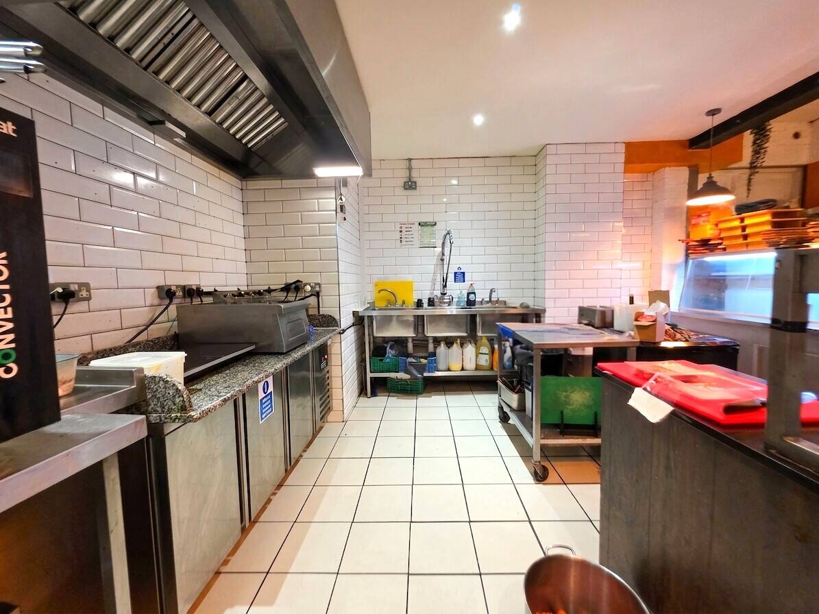 RESTAURANT & BAR - Leigh-on-Sea Photo 8