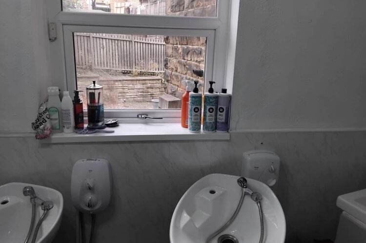 Closed Freehold Hair Salon - Leeds