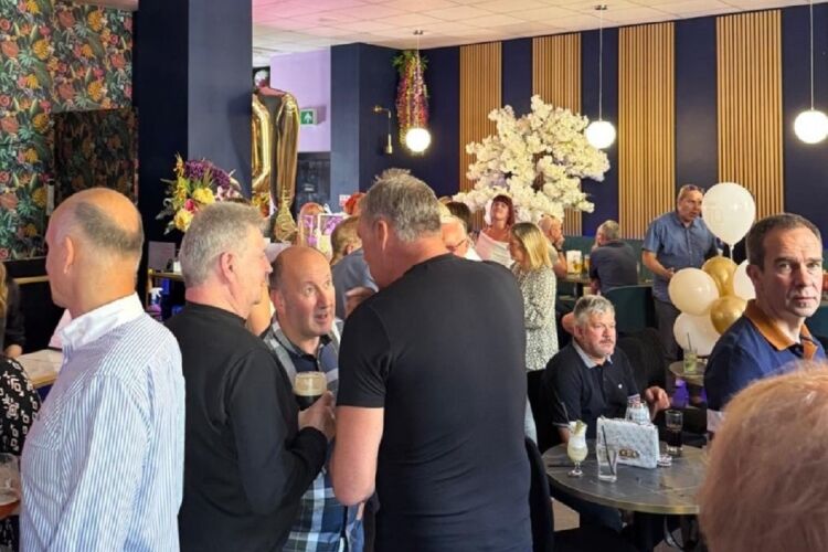 Cocktail Bar - Hull City Centre Photo 5