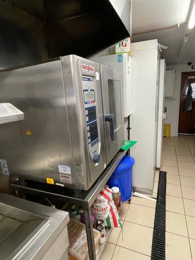 Take away business for sale in burton on Trent  Photo 8