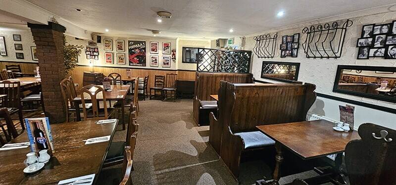 Long established & highly profitable restaurant & bar in heart of Dunoon town centre Photo 8