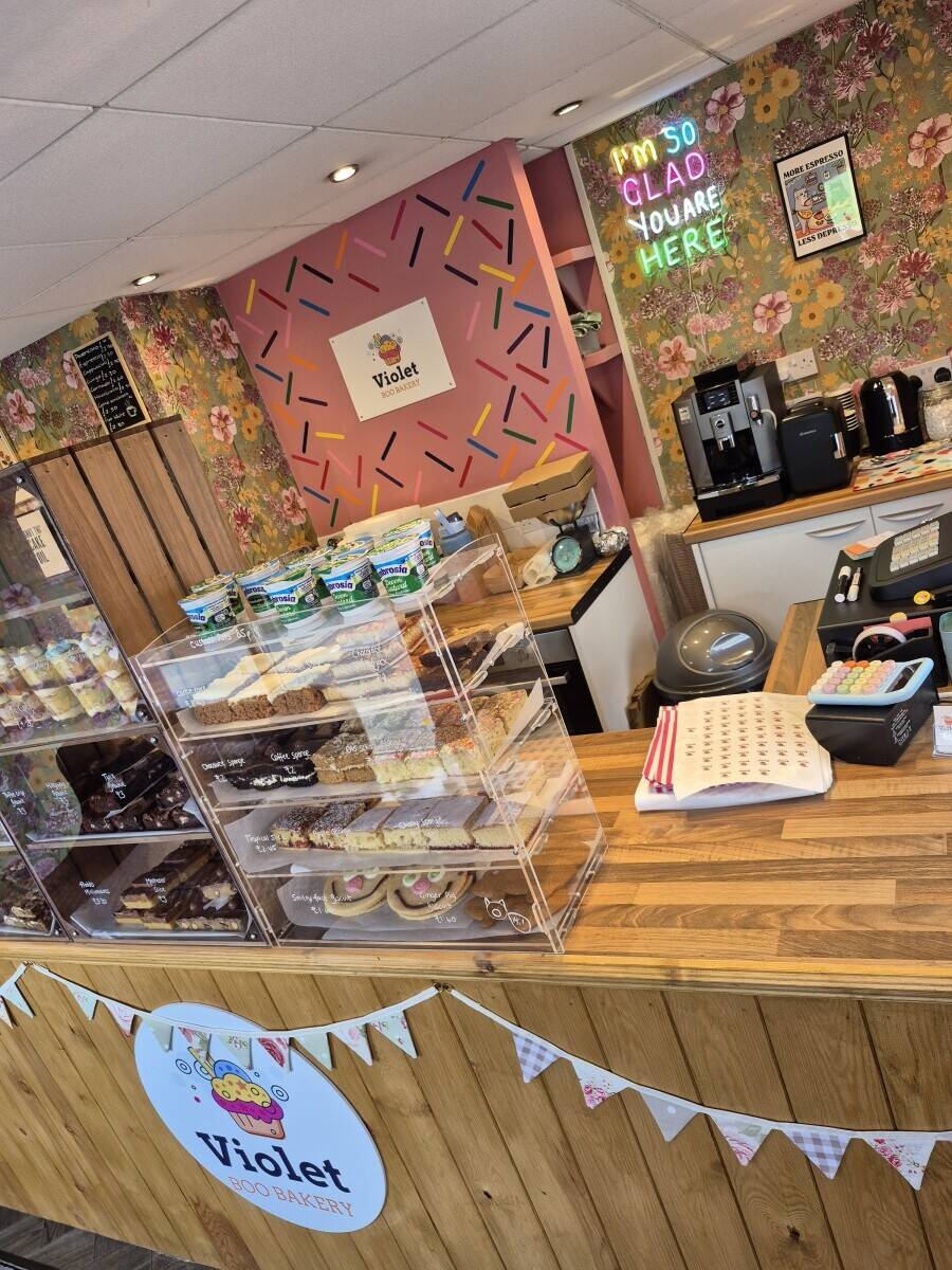 Cake shop for sale Photo 8