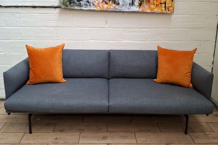 Pre-Loved Furniture Retailer - Bristol