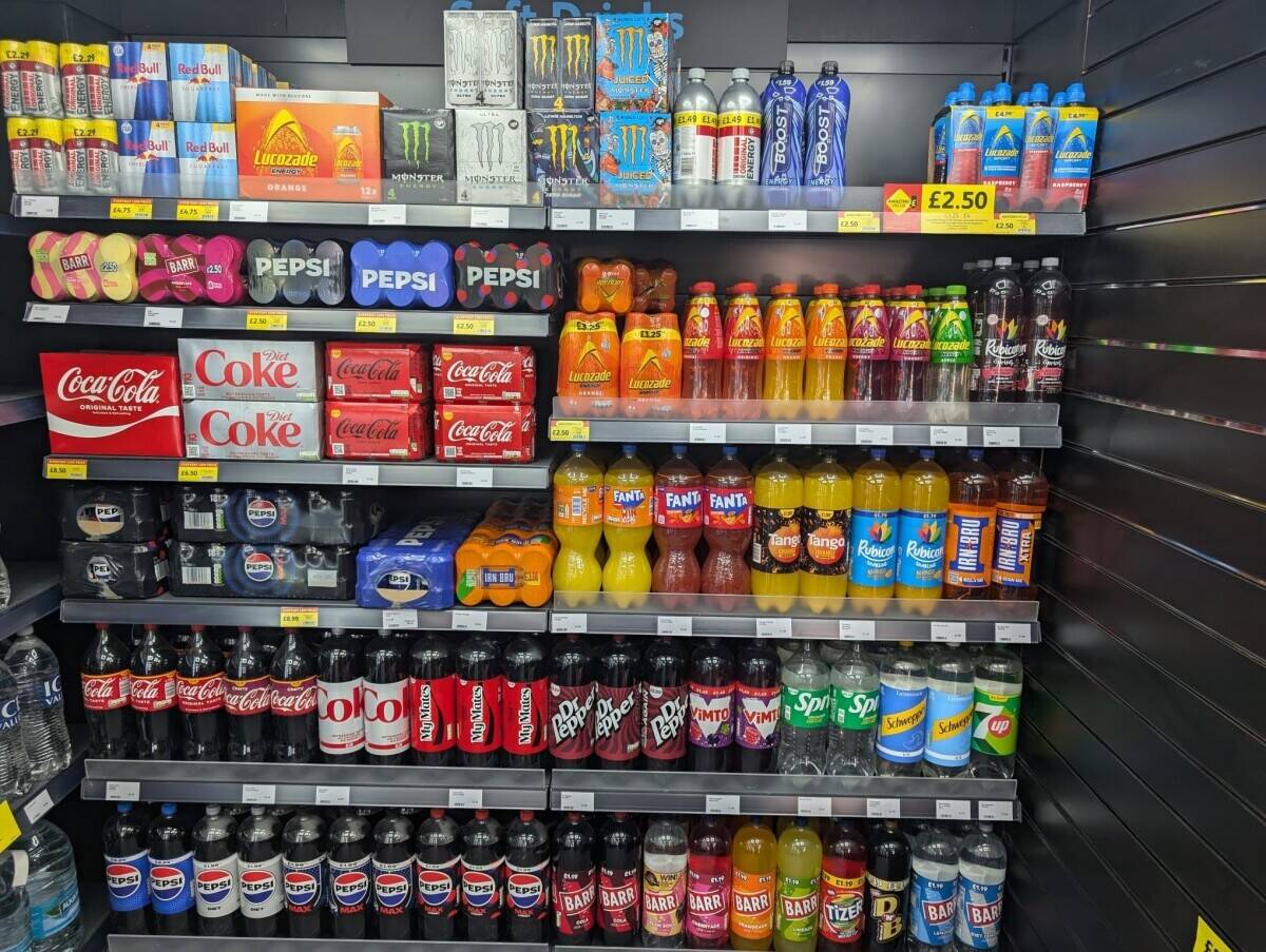 High potential Convenience store for sale with accommodations Photo 8