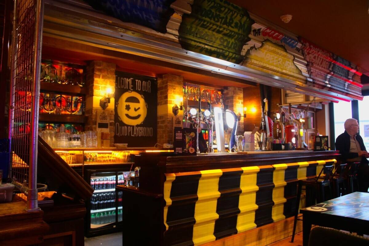 Restaurant & bar for sale in Southport prime location Photo 8
