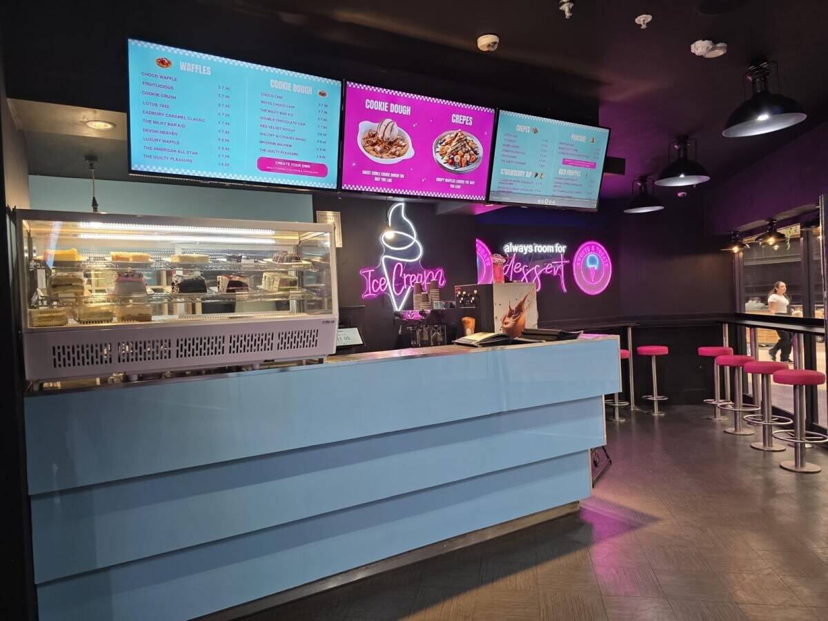 Fully Equipped Arcade & Food Place for Sale Photo 8