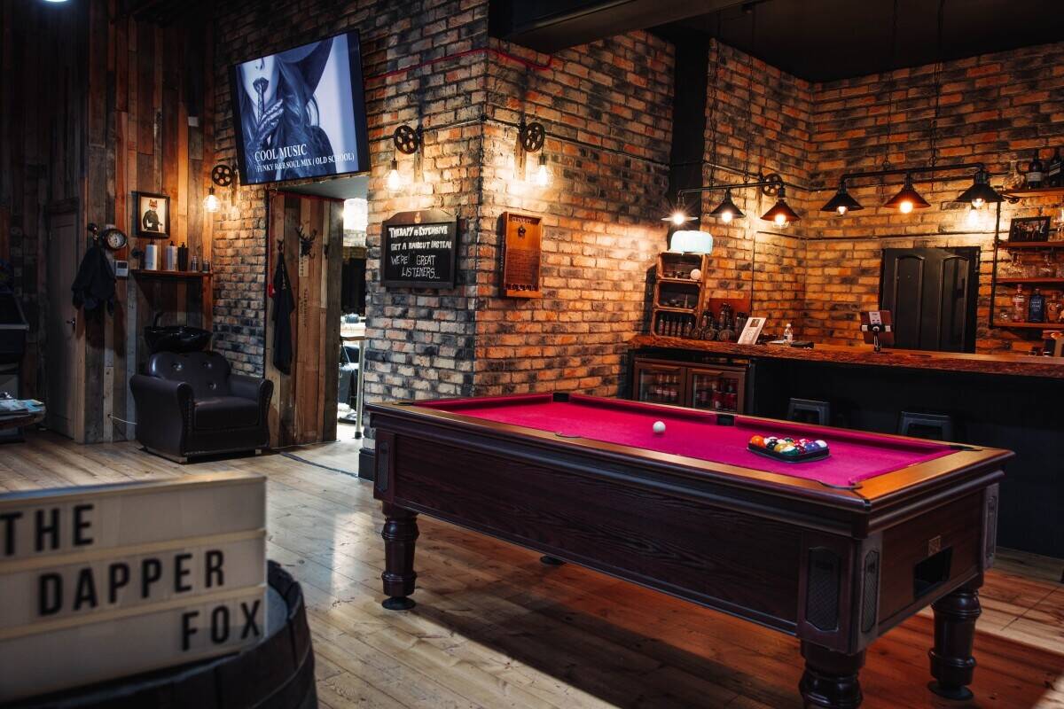 Award winning Barber Shop with alcohol license 