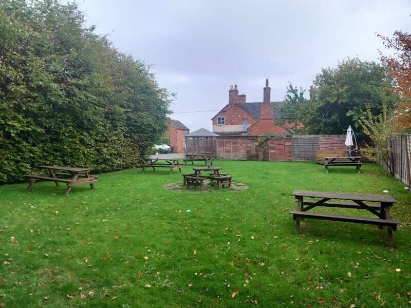 SHROPSHIRE - CHARMING VILLAGE CENTRE TRADITIONAL PUBLIC HOUSE Photo 8