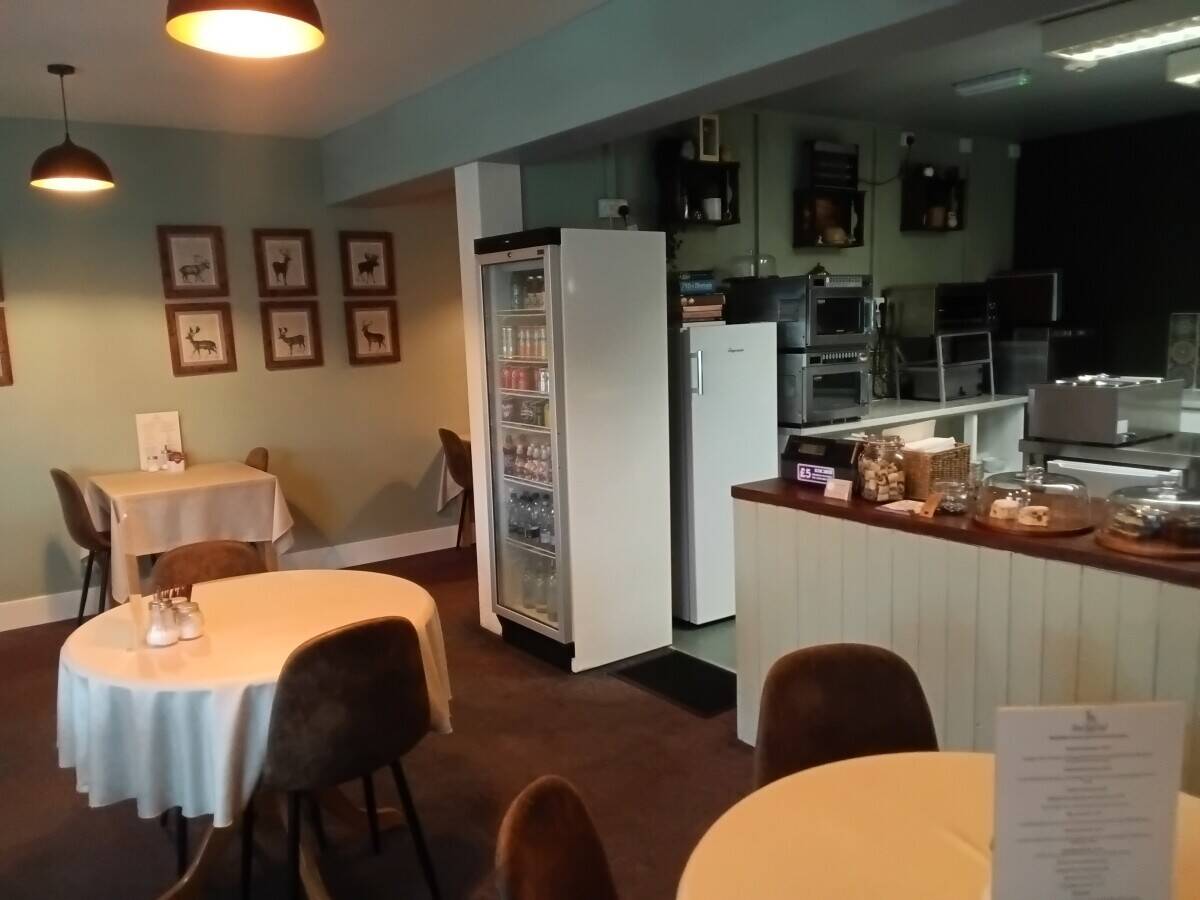 Leasehold Café Bistro Hot & Cold Food Coffee Desserts Takeaway Business Milnthorpe Cumbria For Sale