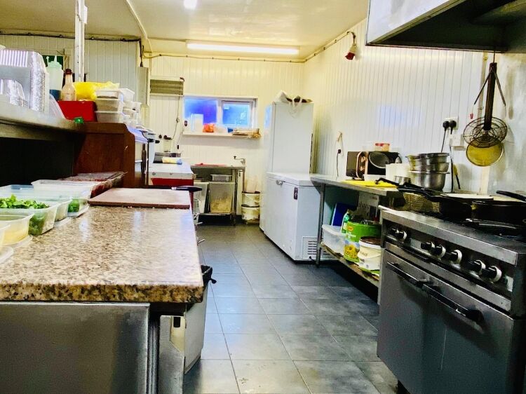 Leasehold Nepalese Restaurant, Bar & Takeaway Located in Derby Photo 8