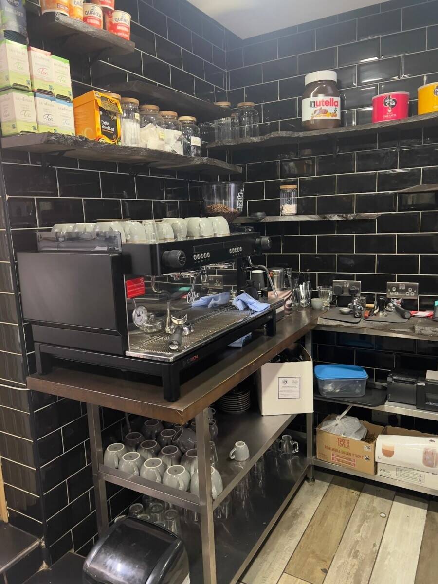 Street food Caf&eacute; for sale in Glasgow