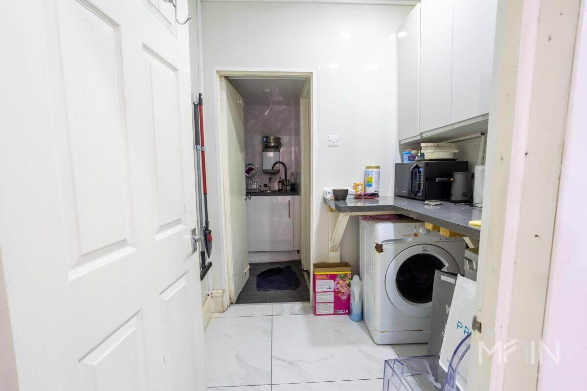 Exceptional Beauty Salon Business for Sale – Prime Evington Road Location