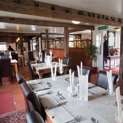 British Gastro Pub 120 covers. Two Bars. 400 years old Grade 2 listed Village Pub Photo 9