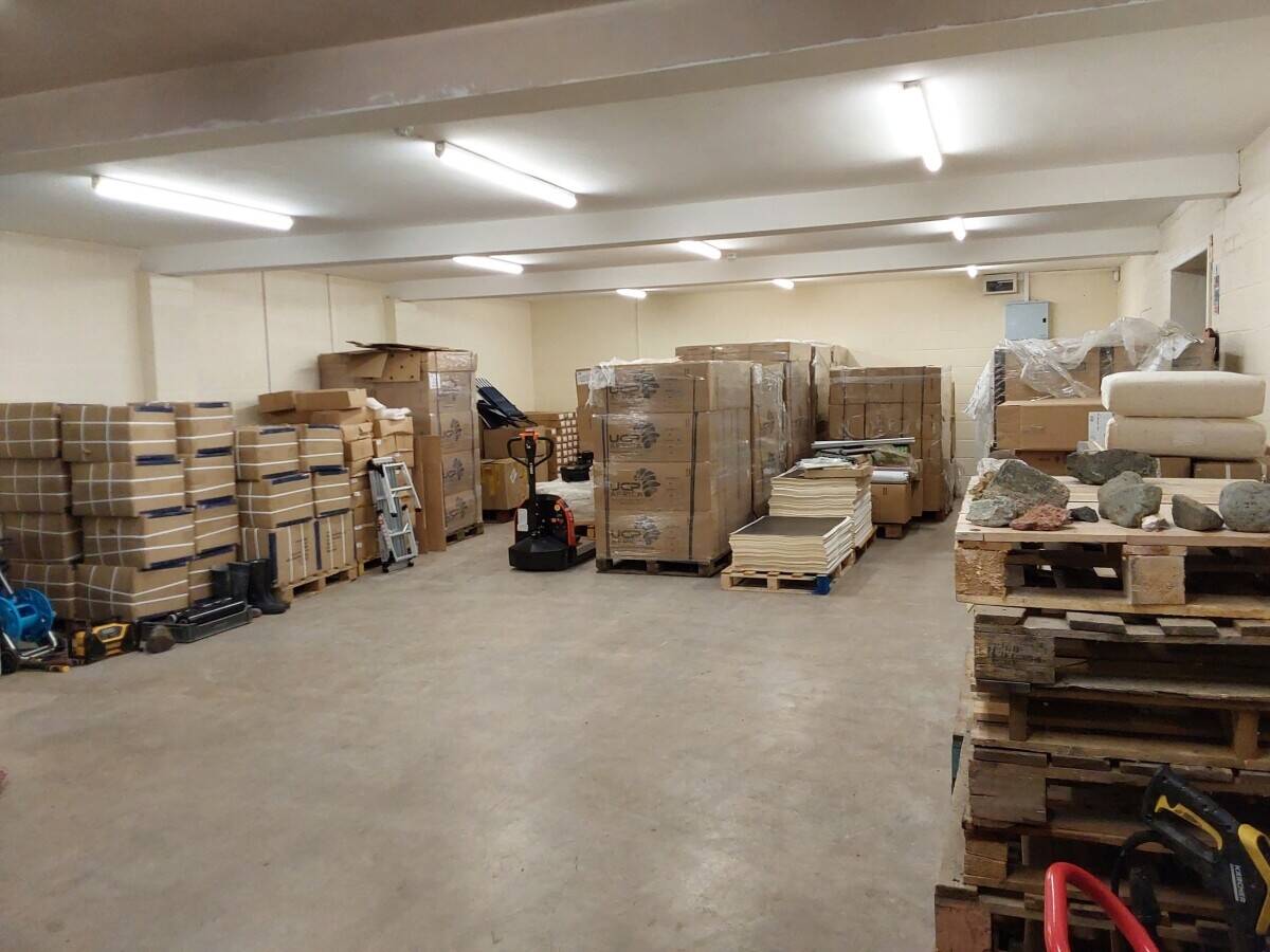 Leasehold / Freehold Suppliers of Mining Exploration Equipment Fossil Services Business Bolton Photo 8