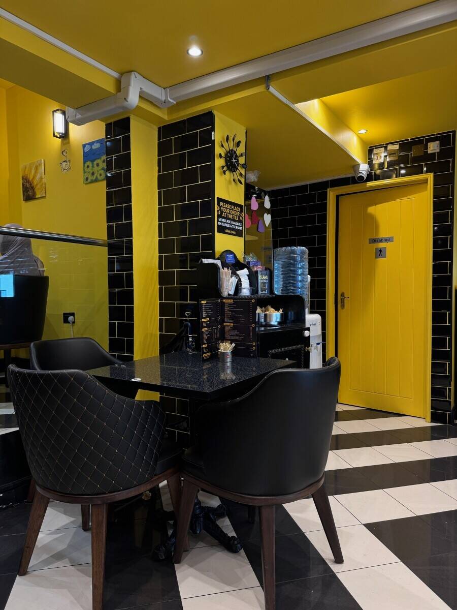 The Sunflower Caf&eacute; & Cr&ecirc;perie &mdash; Business For Sale Photo 8