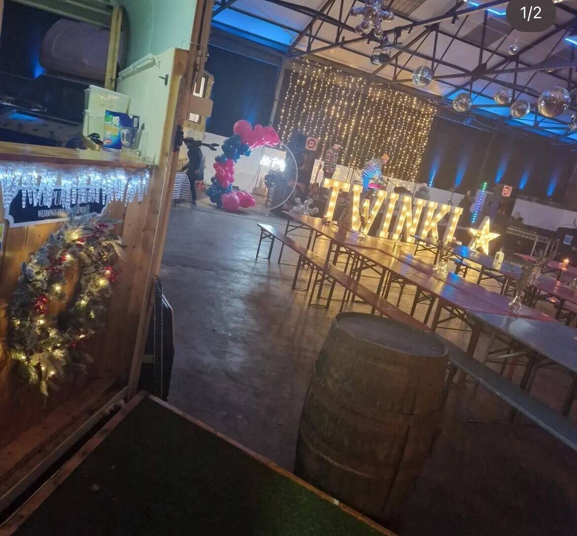 &pound;28k Net Profit | Established Street Food Trailer | Corporate & Wedding Bookings