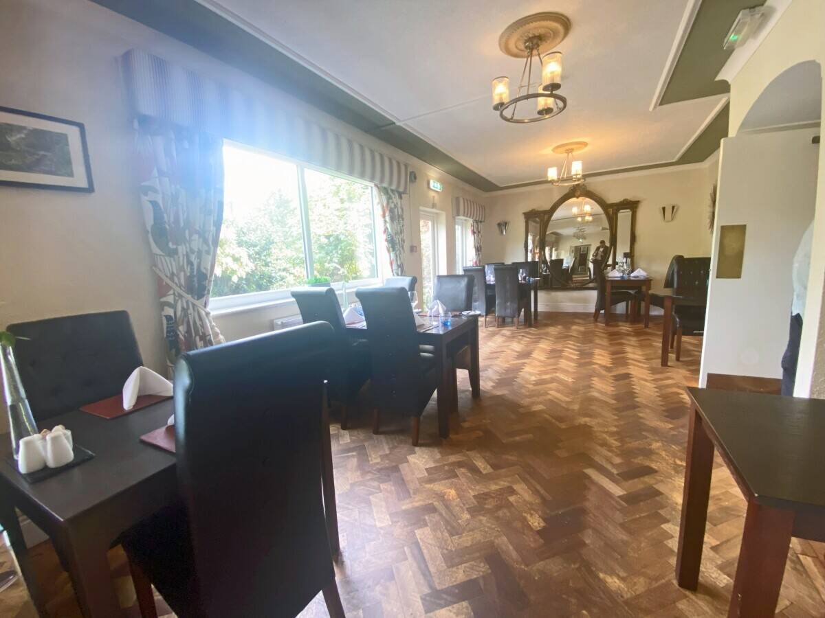 CEIRIOG VALLEY - STUNNING 18 BEDROOM COUNTRY HOTEL IN AN AREA OF OUTSTANDING NATURAL BEAUTY Photo 8
