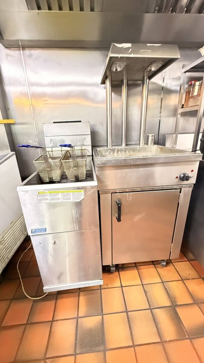 Burgers, pizzas Takeaway sale in keighley Photo 8