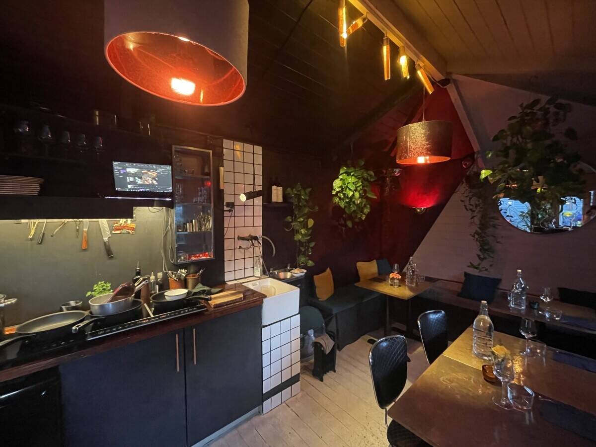 Italian Cabin Restaurant for sale Photo 8