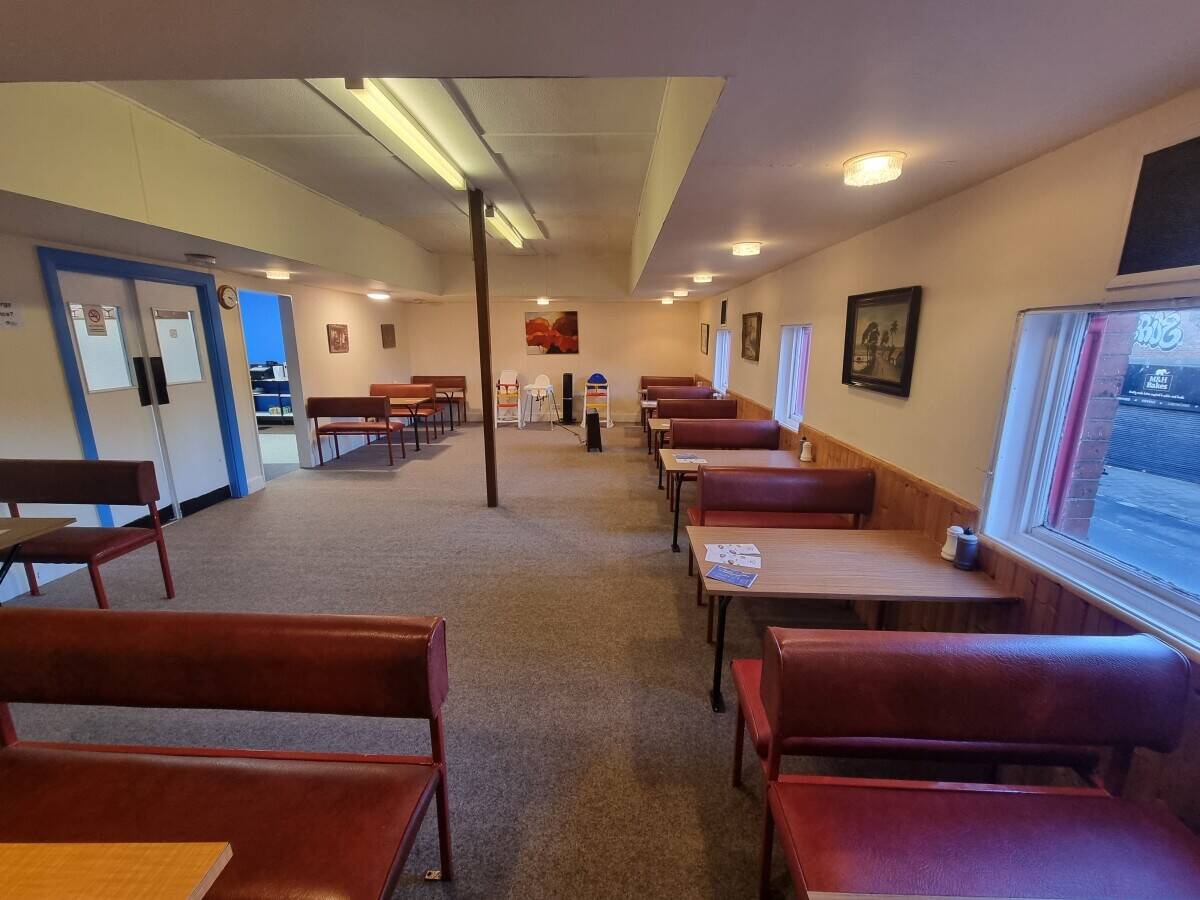 Fish n chips shop Photo 8