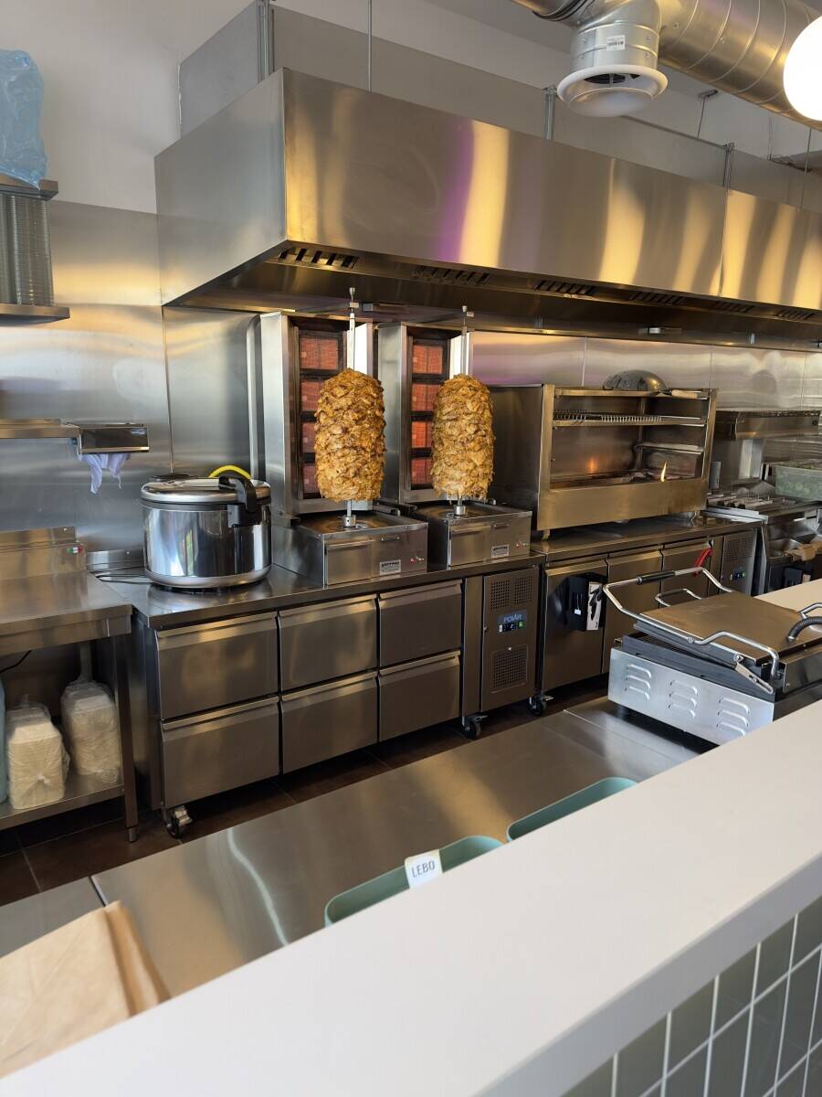 Brand New Lebanese Restaurant for Sale in Acton Town Photo 8
