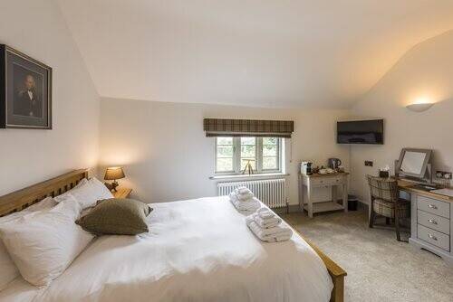WORCESTERSHIRE - COUNTRY INN SET IN 1.5 ACRES Photo 8