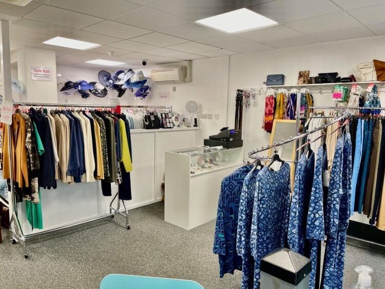 Ladies Fashion Retail Outlet Located In Helston Photo 8