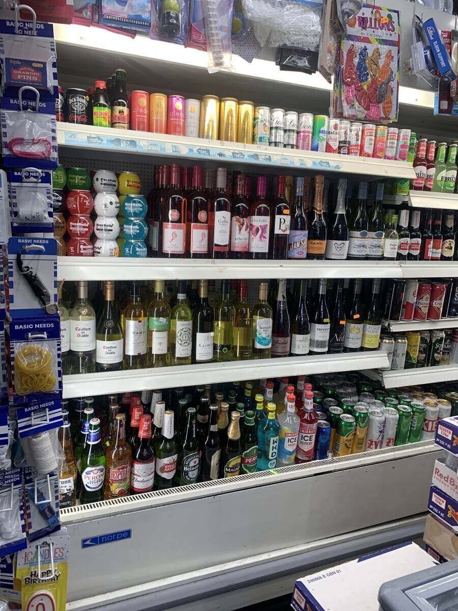 Off-licence & Convenience Store for sale in Northolt