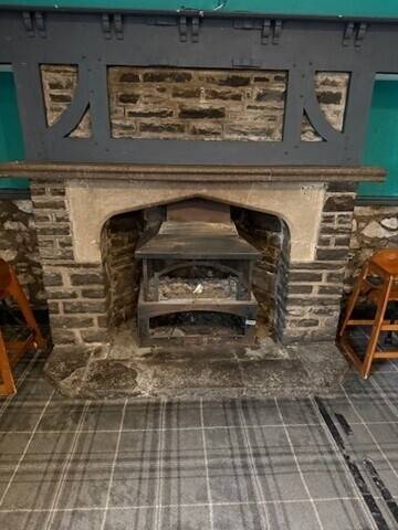 VALE OF GLAMORGAN – VILLAGE CENTRE FREEHOUSE Photo 8