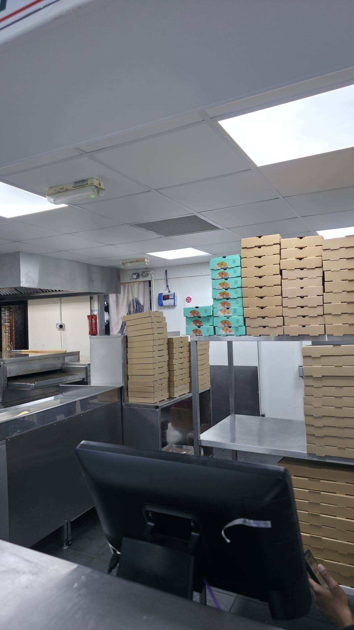 Pizza Takeaway for Sale in Olney, Milton Keynes Photo 8