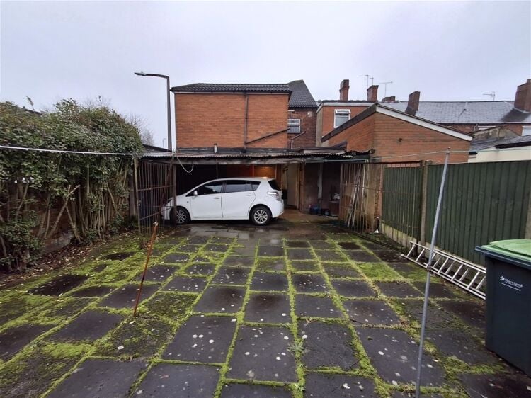 Off License & Convenience For Sale in Oldbury Photo 8