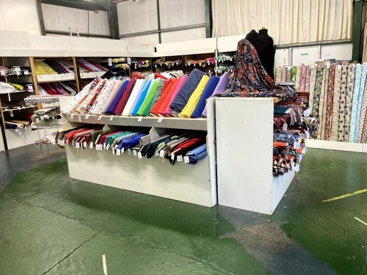 FABRIC, HABERDASHERY, & CRAFT RETAIL WAREHOUSE